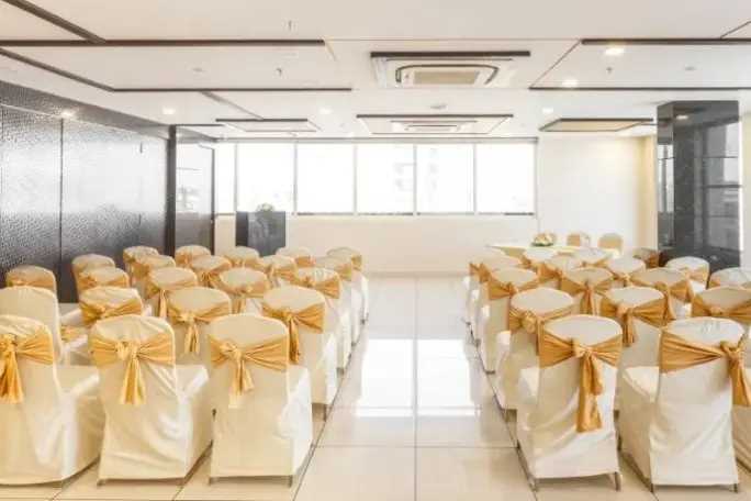 Mango Hotels